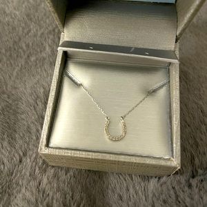 People’s Horse Shoe Necklace